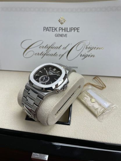 PP Nautilus Annual Calendar Moon Phase Steel