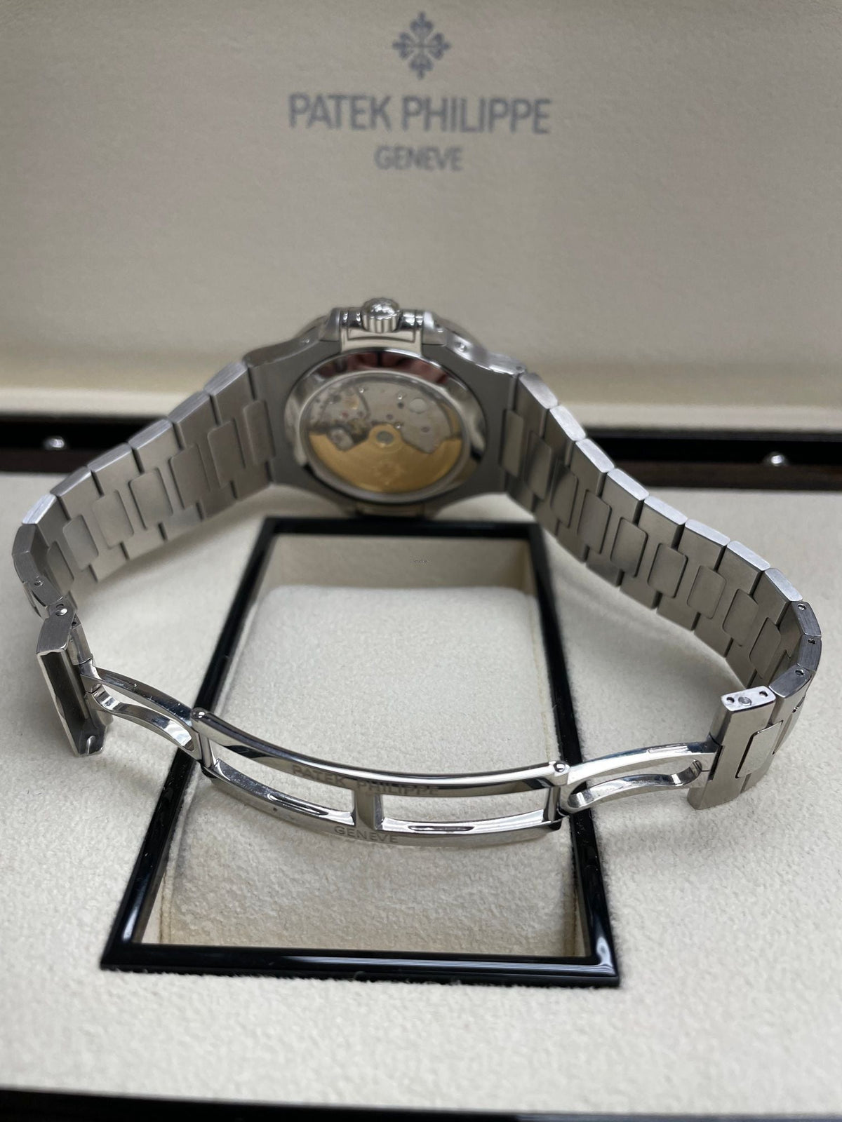 PP Nautilus Annual Calendar Moon Phase Steel
